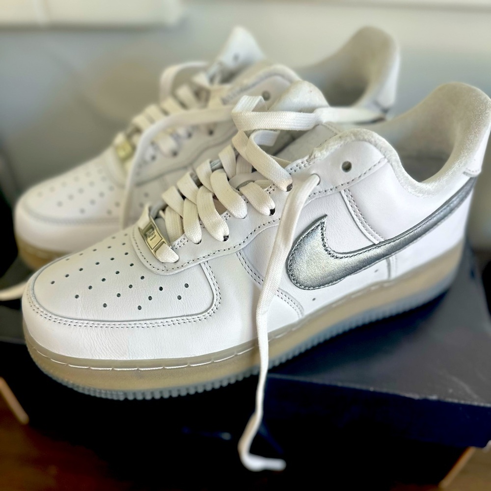 Air Force 1 ‘07 white / silver metallic